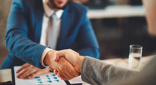 director brasileño aporta credibilidad comercial